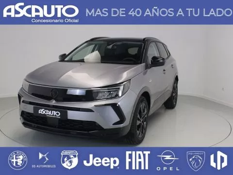 Opel Grandland GS 1.2T XHT HYBRID EDCT6 S/S 136CV (100KW) Opel Grandland GS 1.2T XHT HYBRID EDCT6 S/S 136CV (100KW)