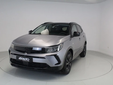 Opel Grandland GS 1.2T XHT HYBRID EDCT6 S/S 136CV (100KW)