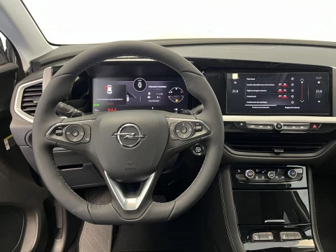 Opel Grandland GS 1.2T XHT HYBRID EDCT6 S/S 136CV (100KW)