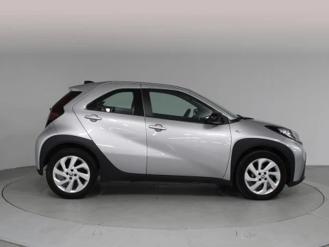 Toyota Aygo X Cross 1.0 VVT-I 72CV Play