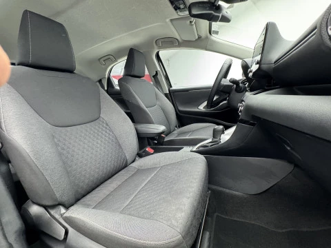 Toyota Yaris 1.5 120H Active Plus