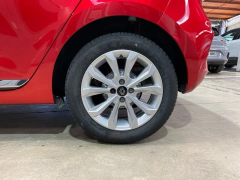 Renault Clio Evolution TCe 90 (67kw)