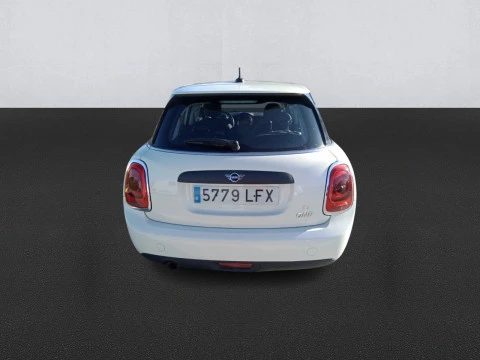 MINI ONE 5 PUERTAS