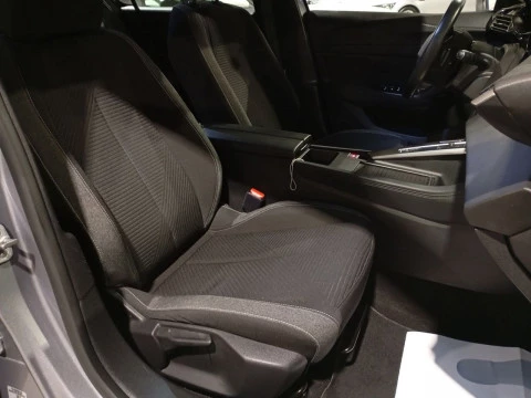 Peugeot 308 5P Active Pack BlueHDi 130 S&S EAT8