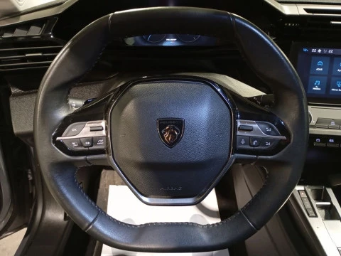 Peugeot 308 5P Active Pack BlueHDi 130 S&S EAT8