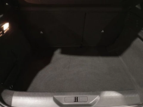 Peugeot 308 5P Active Pack BlueHDi 130 S&S EAT8