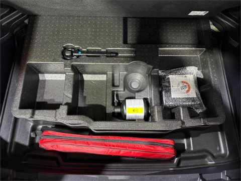 Toyota Yaris Cross 120H Premier Edition