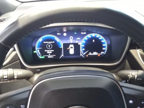 Toyota Corolla 1.8 125H ACTIVE TECH E-CVT