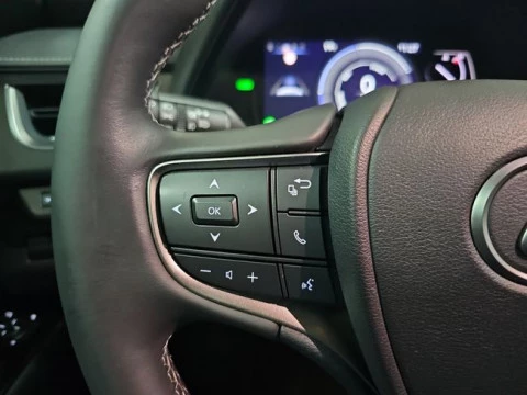 Lexus UX 2.0 250h Business