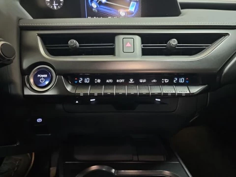 Lexus UX 2.0 250h Business