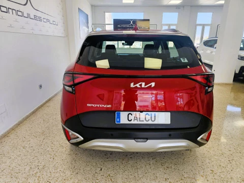 Kia Sportage 1.6 T-GDi 118kW (160CV) Drive 17