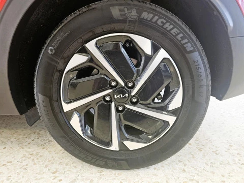 Kia Sportage 1.6 T-GDi 118kW (160CV) Drive 17