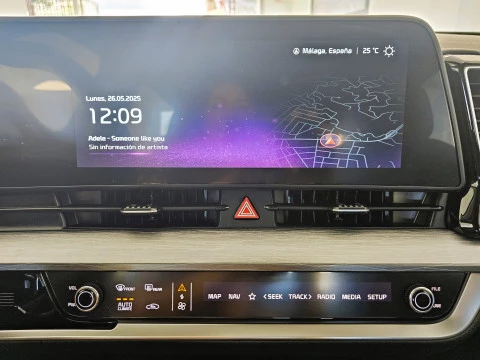 Kia Sportage 1.6 T-GDi 118kW (160CV) Drive 17