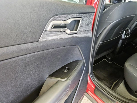 Kia Sportage 1.6 T-GDi 118kW (160CV) Drive 17