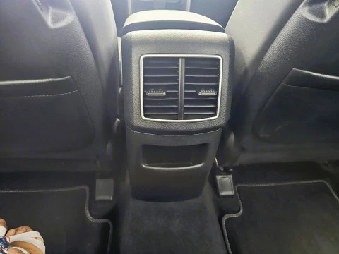 Kia Sportage 1.6 T-GDi 118kW (160CV) Drive 17