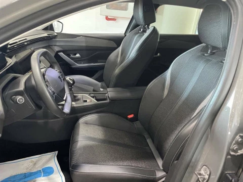 Peugeot 308 5P Allure PureTech 130 S&S MAN