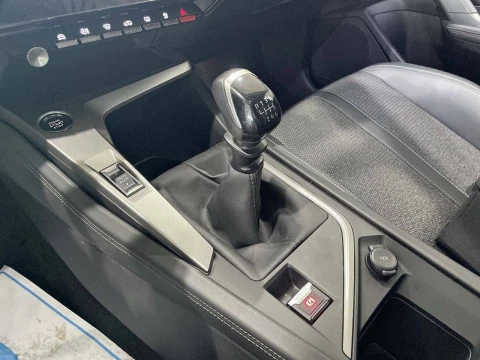 Peugeot 308 5P Allure PureTech 130 S&S MAN