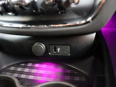 MINI CLUBMAN 1.5 COOPER 5P