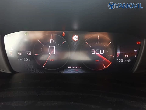 Peugeot 408 Puretech 130 Allure Pack EAT8 96 kW (130 CV)