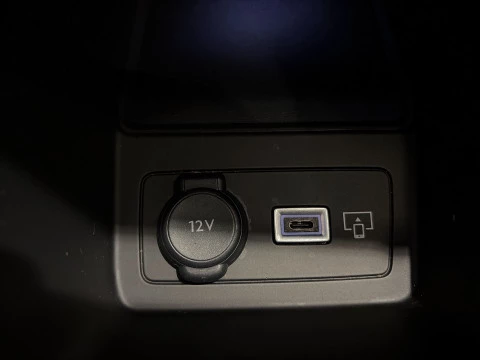 Peugeot 408 Puretech 130 Allure Pack EAT8 96 kW (130 CV)