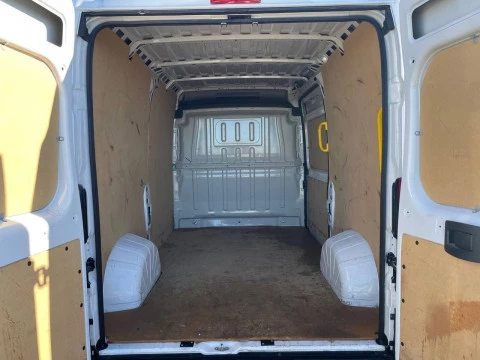 Peugeot Boxer 335 L2 H2 BHDI 103kW (140CV) S&S 6 V. M