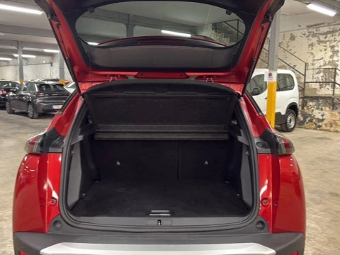 Peugeot 2008 Allure BlueHDI 130 S&S EAT8