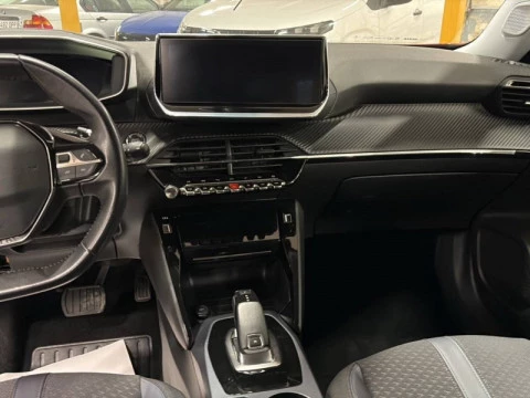 Peugeot 2008 Allure BlueHDI 130 S&S EAT8