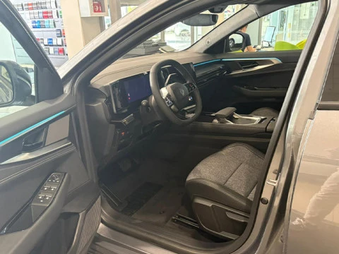Renault Rafale Techno full hybrid E-Tech 200CV (147kW)