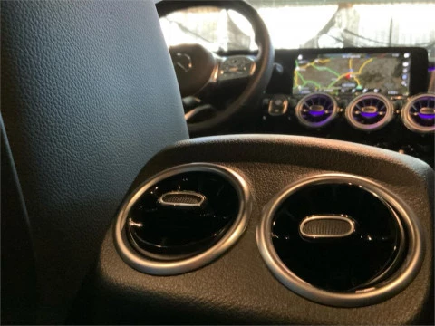 Mercedes-Benz CLA 220 D DCT