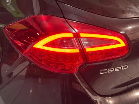 Kia Ceed 1.4 CRDi WGT Tech