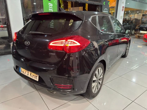 Kia Ceed 1.4 CRDi WGT Tech
