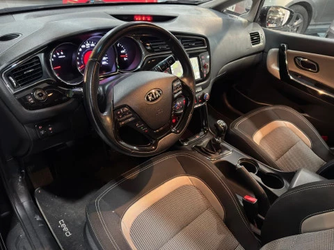 Kia Ceed 1.4 CRDi WGT Tech