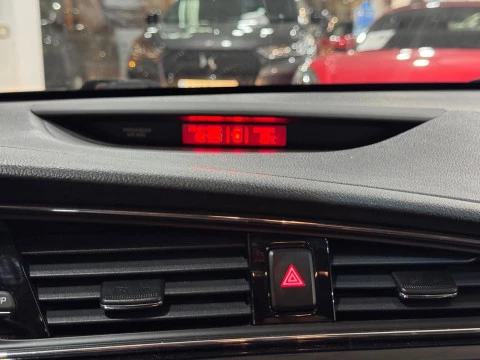 Kia Ceed 1.4 CRDi WGT Tech