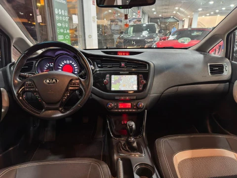 Kia Ceed 1.4 CRDi WGT Tech