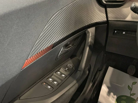 Peugeot 2008 Active Pack Puretech 100 S&S BVM6