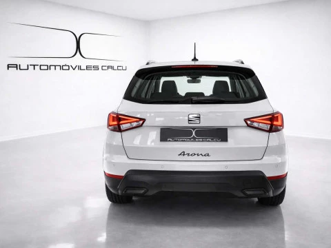 Vista trasera del  Seat Arona 1.0 TSI (115CV) Style XL.