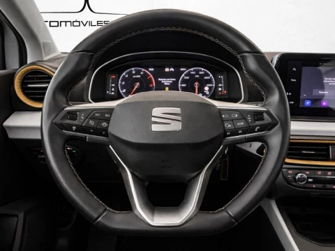Volante multifunción del Seat Arona 1.0 TSI (115CV) Style XL.