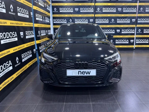 Audi A3 Sportback Black line 35 TFSI 110kW S tro