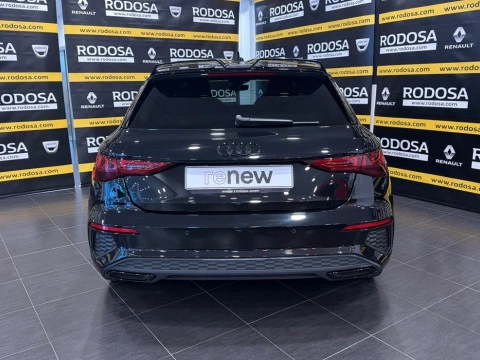 Audi A3 Sportback Black line 35 TFSI 110kW S tro