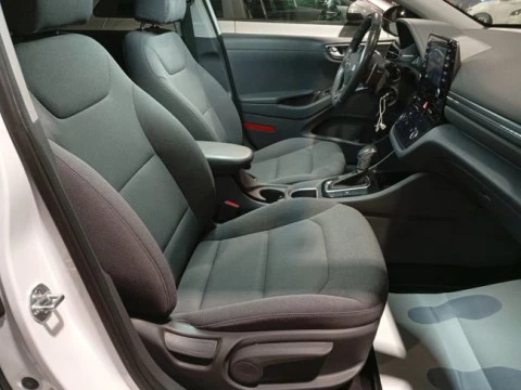 Hyundai IONIQ 1.6 GDI HEV Klass DT