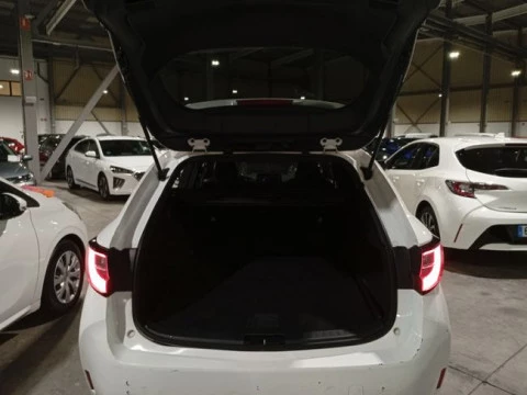 Toyota Corolla 1.8 125H ACTIVE TECH E-CVT TOU SPORT