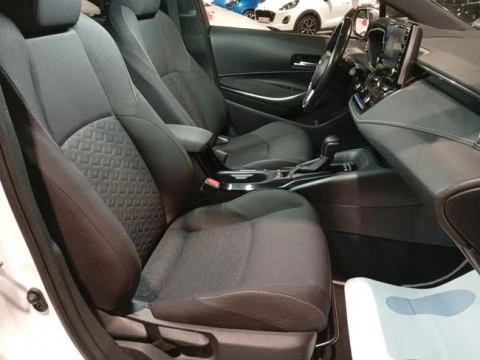 Toyota Corolla 1.8 125H ACTIVE TECH E-CVT TOU SPORT