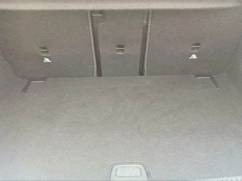 Mercedes-Benz Clase A 180 100 kW (136 CV)