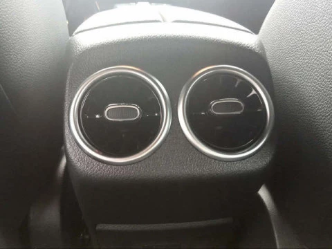 Mercedes-Benz Clase A 180 100 kW (136 CV)