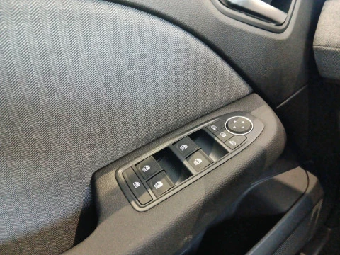 Renault Clio techno Eco-G 100cv (74kW)