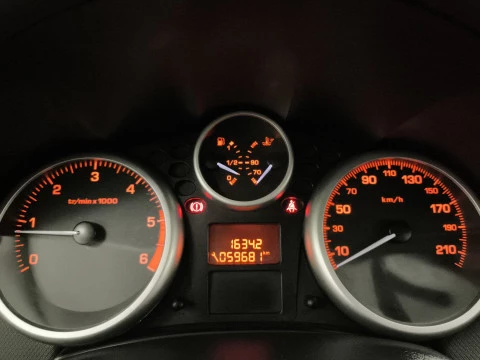 Peugeot 207 1.4 HDI FAP 50 kW (68 CV)