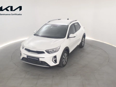 Kia Stonic 1.0 T-GDi 74kW (100CV) MHEV MT Drive Kia Stonic 1.0 T-GDi 74kW (100CV) MHEV MT Drive