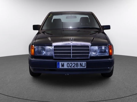 Mercedes-Benz E-CLASS 300 CE 24V 2P