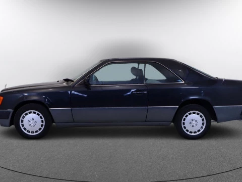 Mercedes-Benz E-CLASS 300 CE 24V 2P