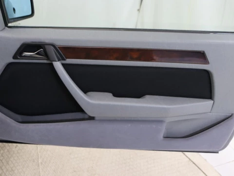 Mercedes-Benz E-CLASS 300 CE 24V 2P